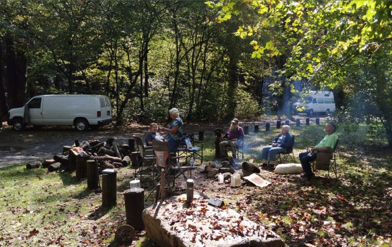 2021-10-12_TN,Copperhill,CherokeeNationalForest_Campers