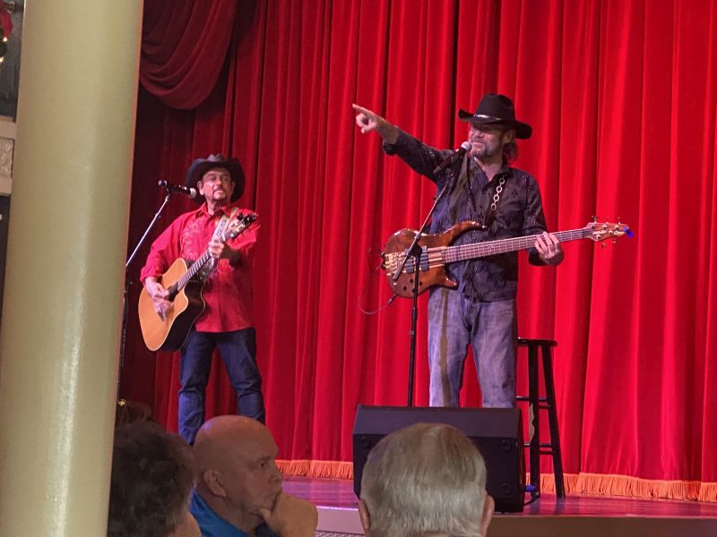 -GeneralJacksonShowboat-entertainers-