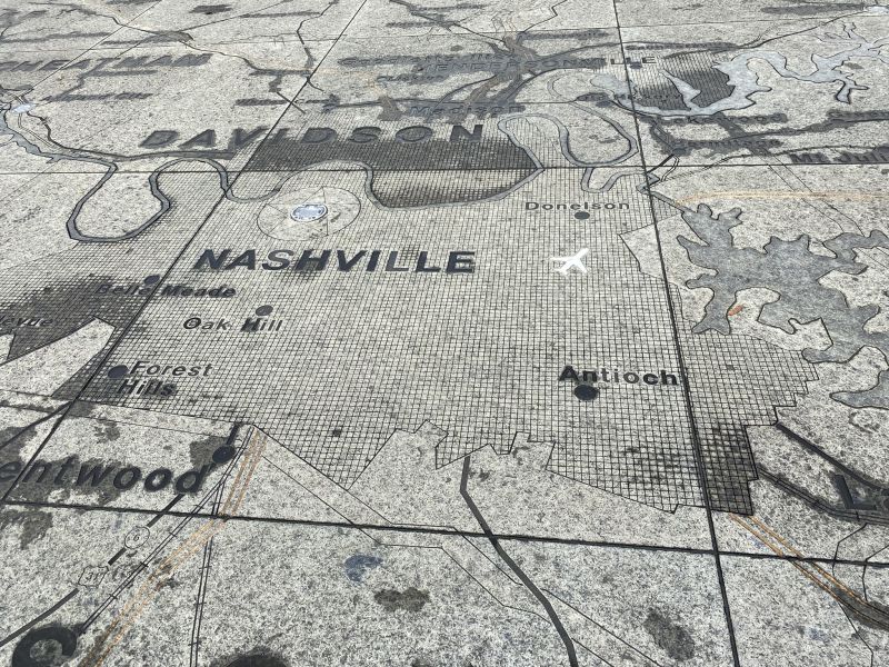 -NNashville,Park-across-road-fromCapitol-