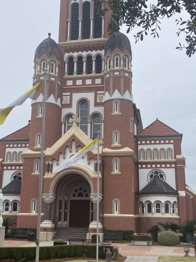 _2022-02-26_LALafayette_Cathedral-of-St-John-the-Evangelist_front