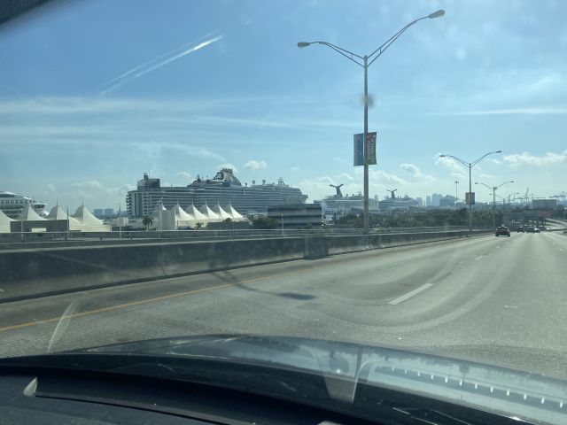 _2022-03-12_0916_FLMiami,Driving-to-CruisePort3