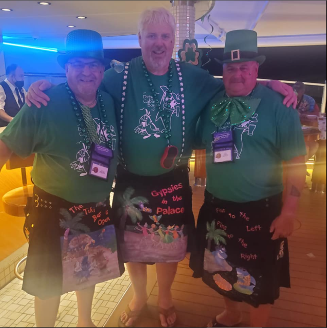 _2022-03-17_2000_Carribean_NorweiganJoy-Parrothead-SpiceH2O_dressed-for-StPatricksDay