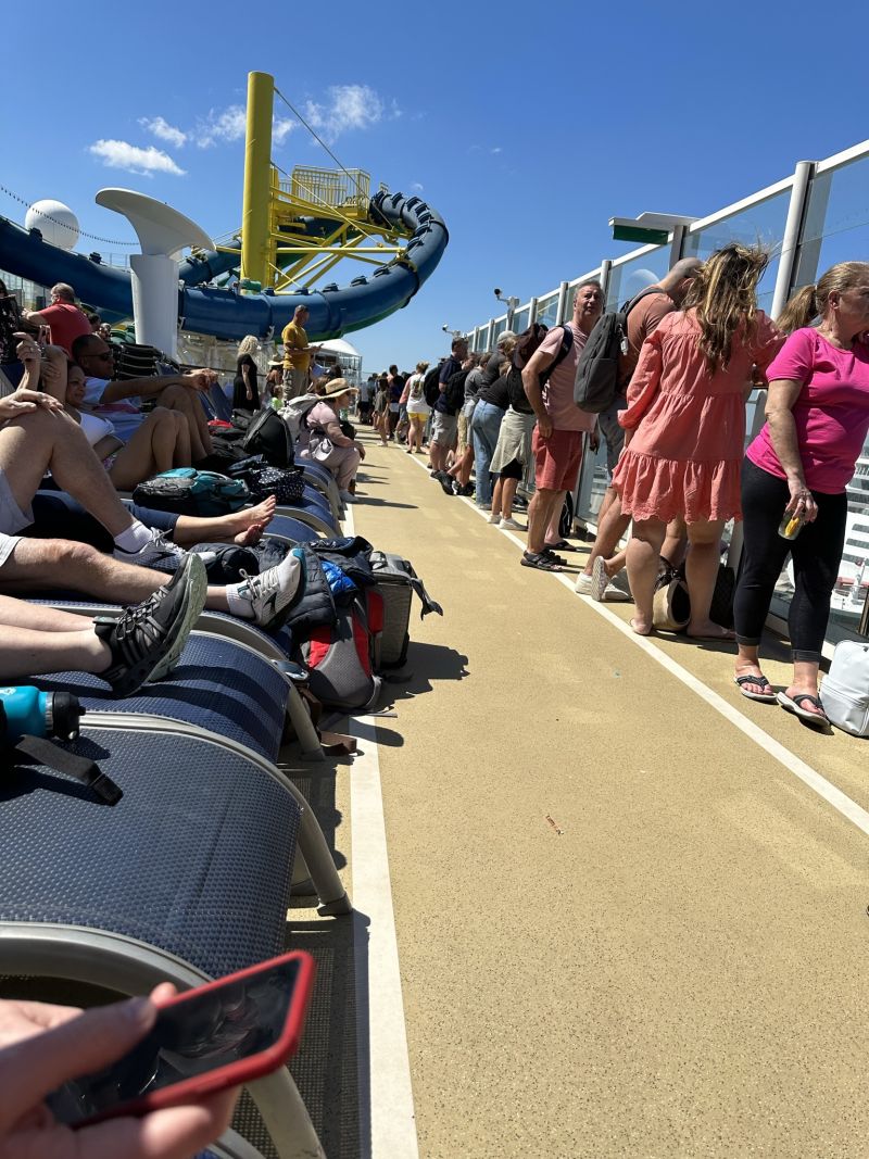 Deck17-SpaceRocketLaunch