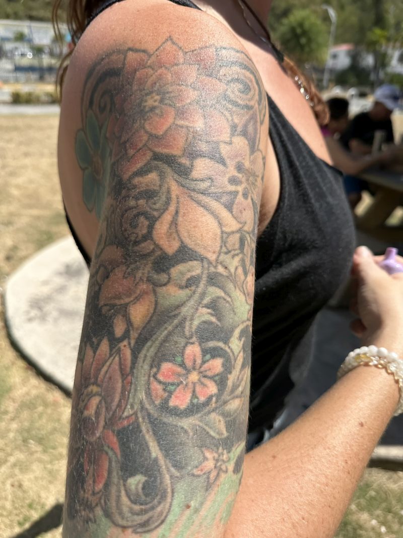 tattoo(Woman-RightArm)