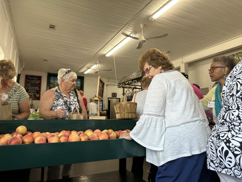 GAFtValley,PearsonsPacking_Store-buyers1