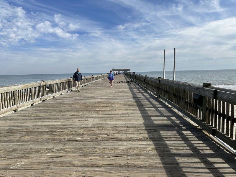 GATybeeIs,Beach_Pier-boardwalk
