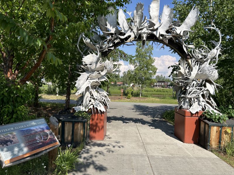 AKFairbanks-Park_Interior-AK-Antler-arch