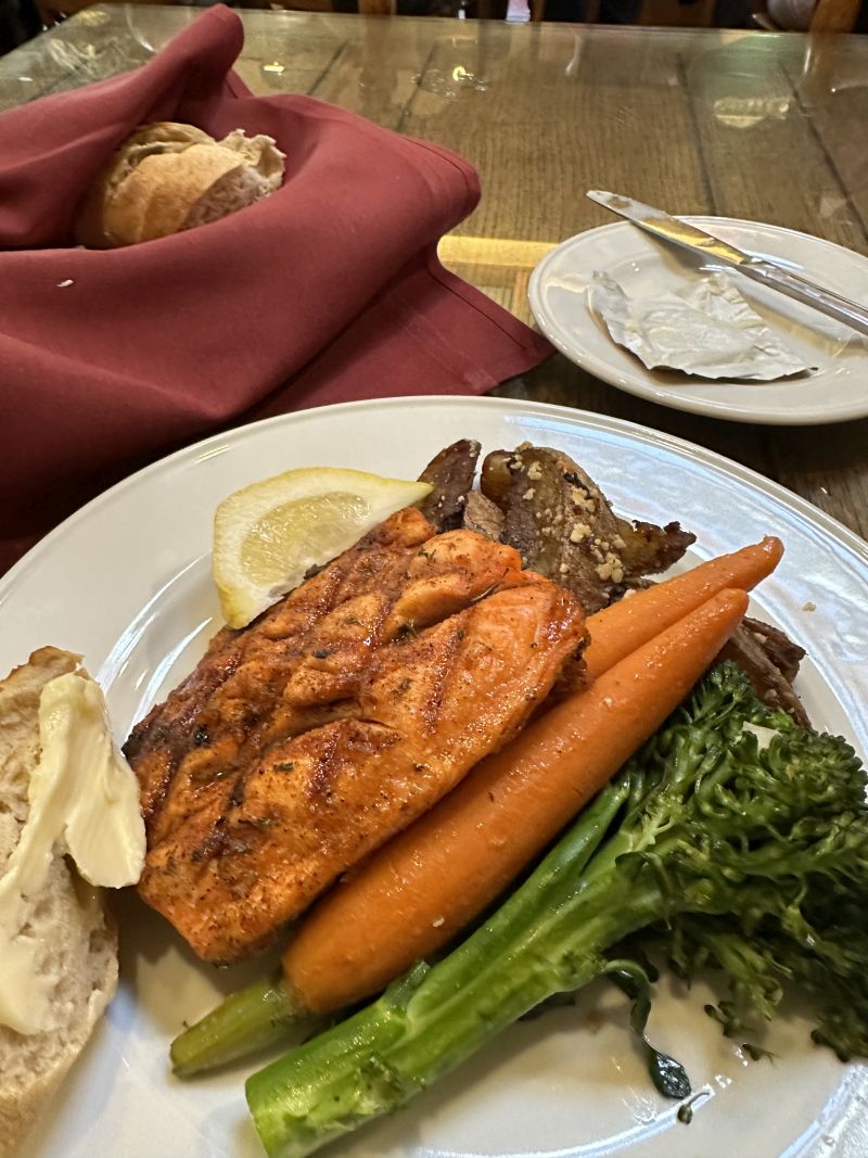 AKFairbanks_ThePumphouseRestaurant3