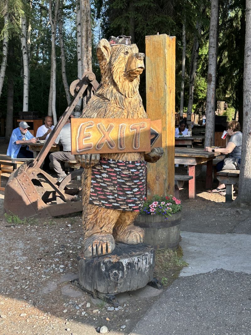 AKFairbanks,PioneerPark_SalmonBake_Exit-Bear-Sign