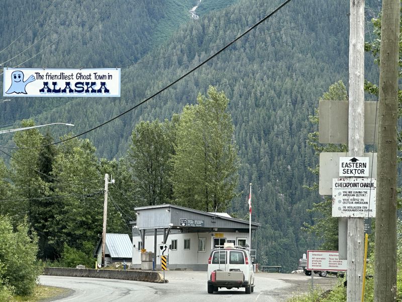 AKHyder44_Border-Crossing