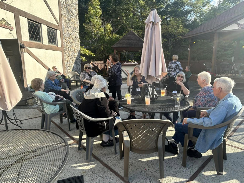 2024-09-14_TNWytheville,WolfartTheater_BarOutdoorSeating