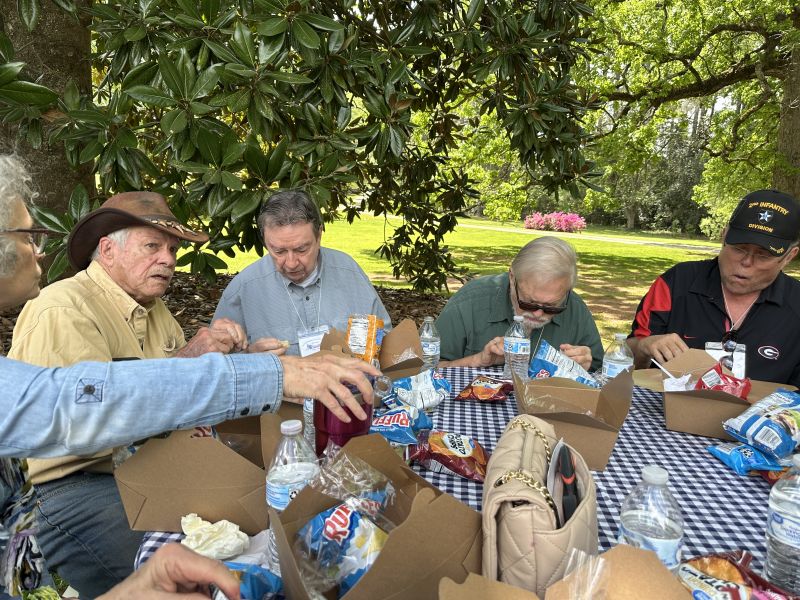m2025-04-05_GAWashington_BusTrip_CivilWarRoundtable-1790Peacewood-Lunch2