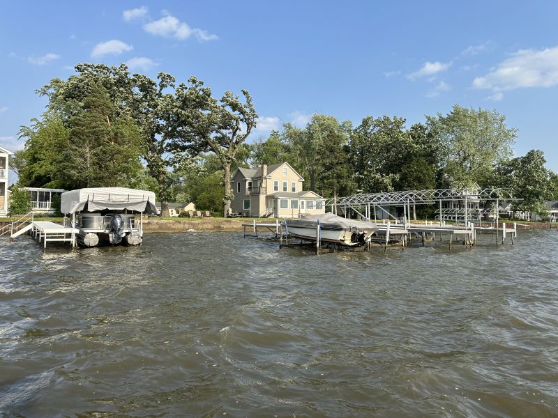 2025-06-09_ILMcHenry_AcrossLake5