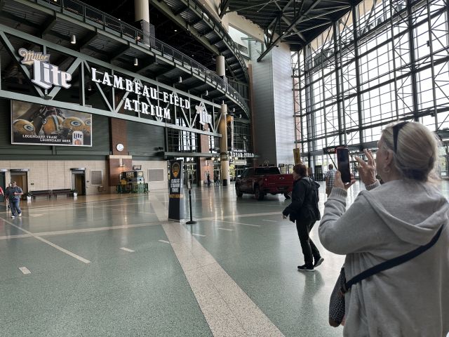 2025-09-09_WIGreenBay,LambeauField_