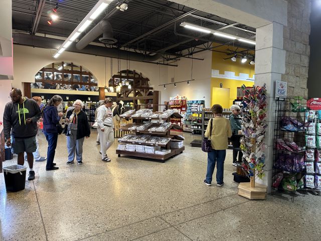 2025-09-09_WIKenosha-MarsCheese_store