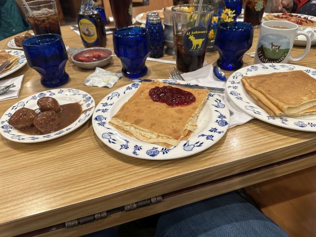 2025-09-10_WISturgeonBay_SwedishRestaurant