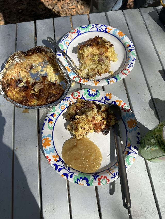 f2025-10-14_TNCopperhill_fireCooking-appleDessert3